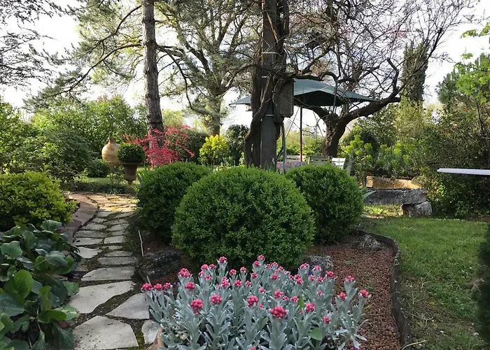 Les Jardins De Gaston Mauvezin (Gers)